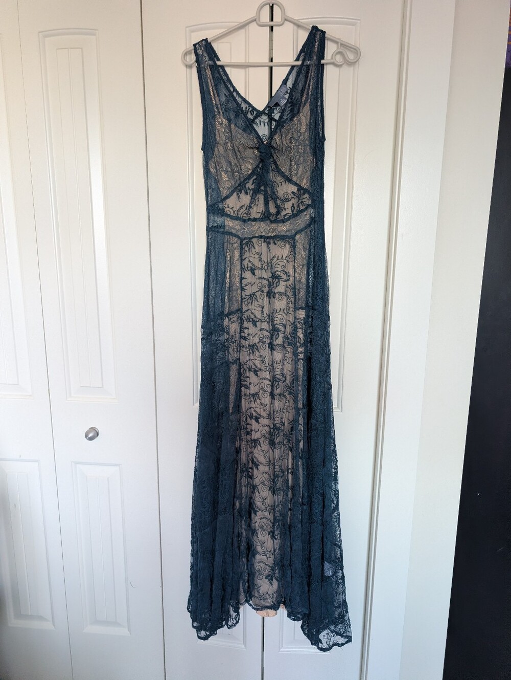 Lil by Anthopologie Hera Maxi Dress in Blue Lace - Picture 4 of 14